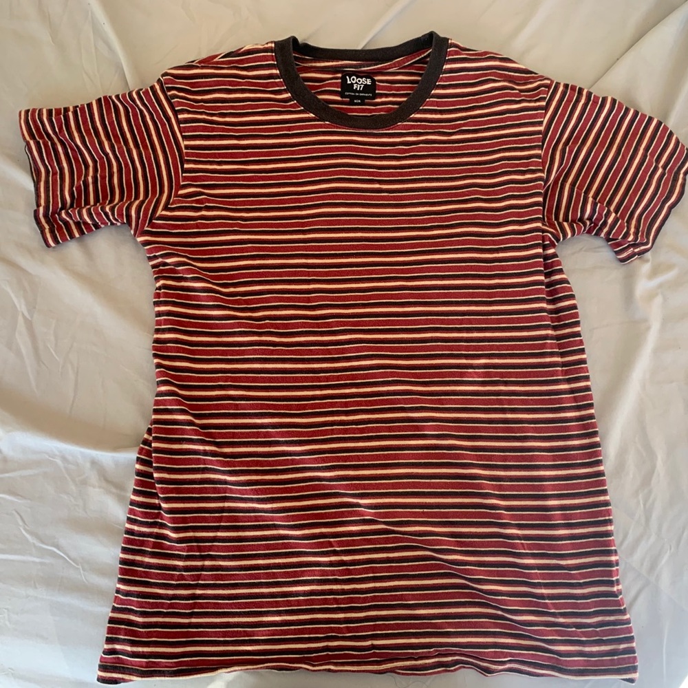 LOOSE FIT H&M T-SHIRT